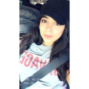 Meet your Posher, Daliana